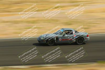 media/May-31-2025-CalClub SCCA (Sat) [[2c1a04e1ee]]/Race/Group 5/Turn 4b/